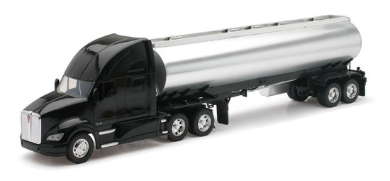 Kenworth T-700 mit einem Tank, silbermetallic
